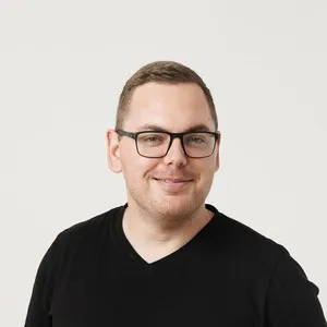 Ashley Harwood - Software Engineer